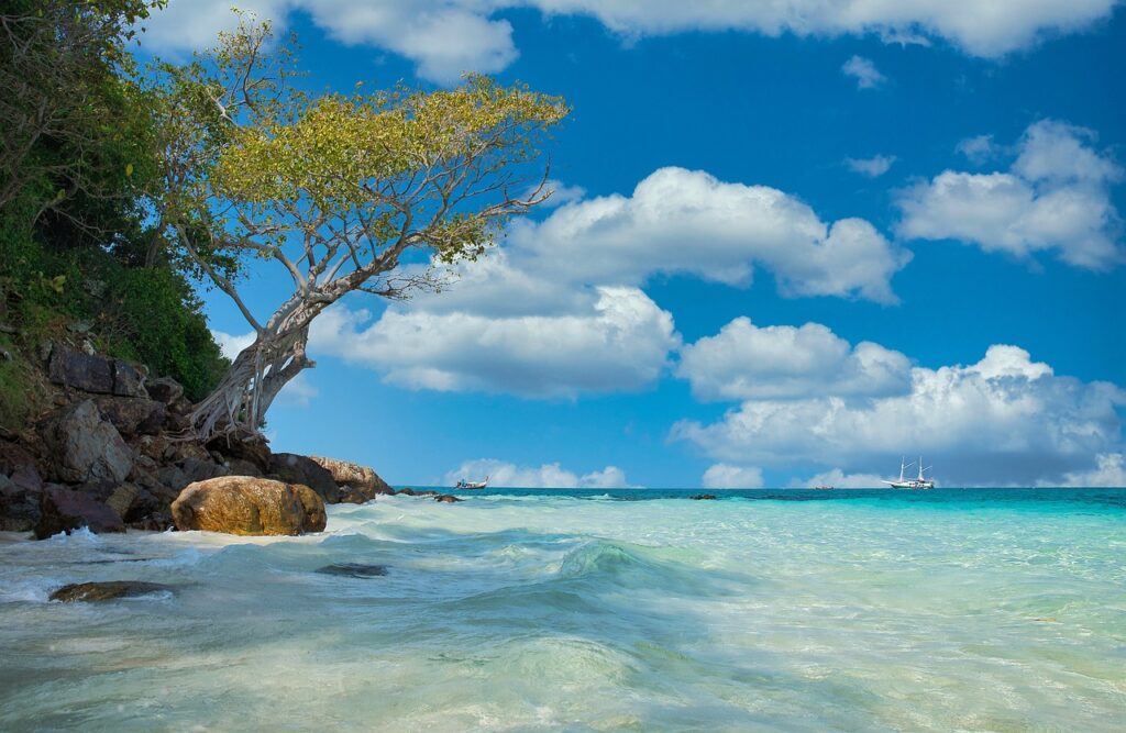 beach-4852830_1280