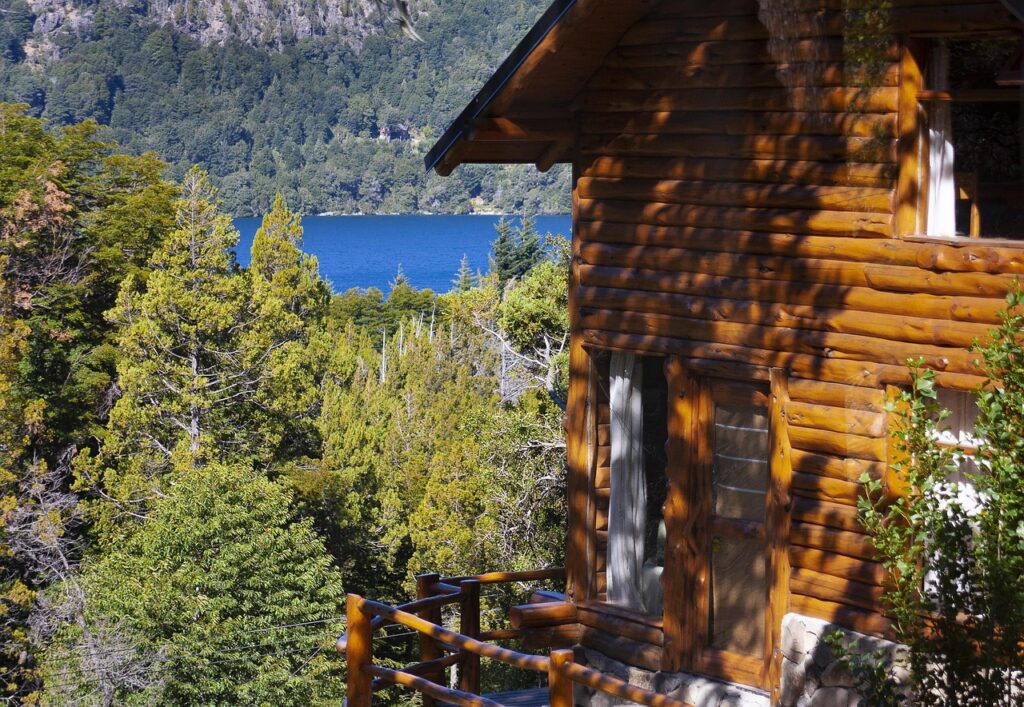 cabin-4525772_1280